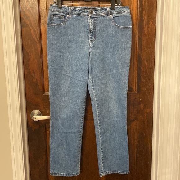 Charter club classic straight blue denim jeans. - Picture 2 of 6